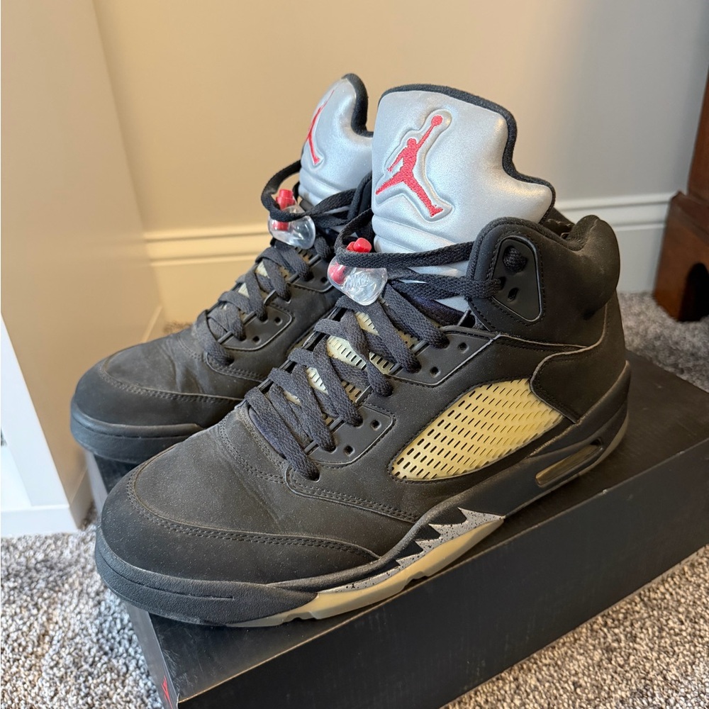 Jordan Retro 5 - Metallic - Picture 2 of 7